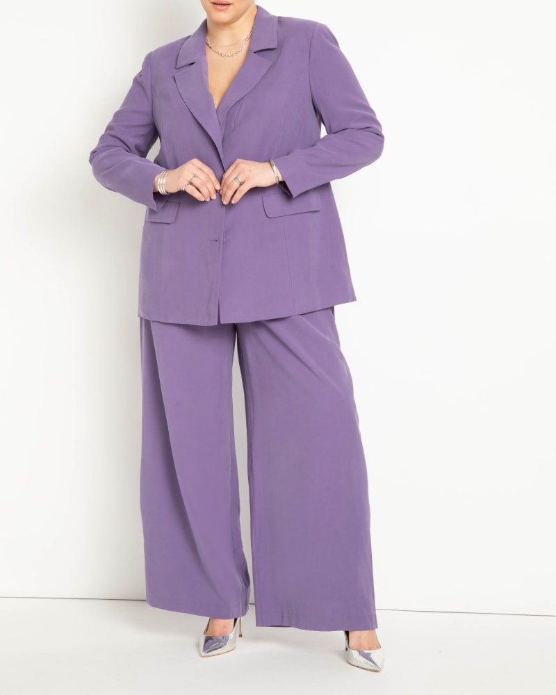 Front of a model wearing a size 16 Belted Wide Leg Pant in Mystical by ELOQUII. | dia_product_style_image_id:272704